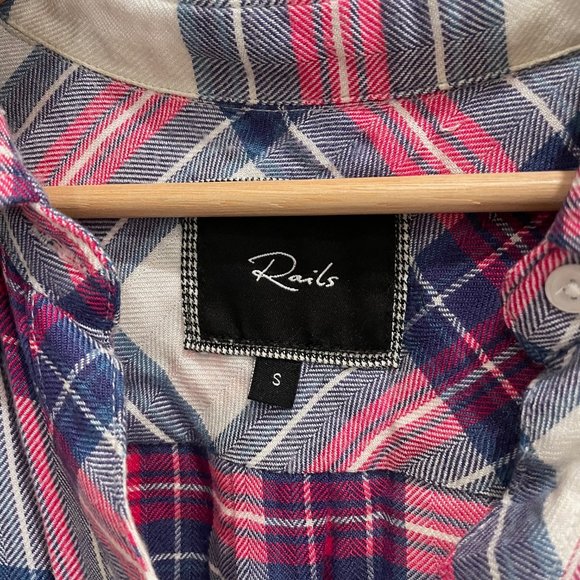 Classic RAILS Hunter button down - plaid print, timeless! Size Small - Picture 6 of 6
